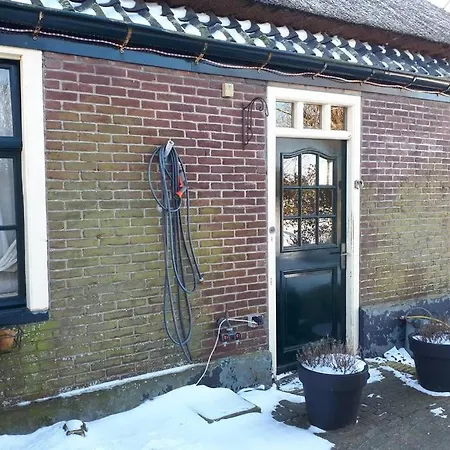 Riant Luxe, Landelijk Appartement